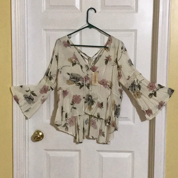 American Rag Tops - New Floral Hippie Style top